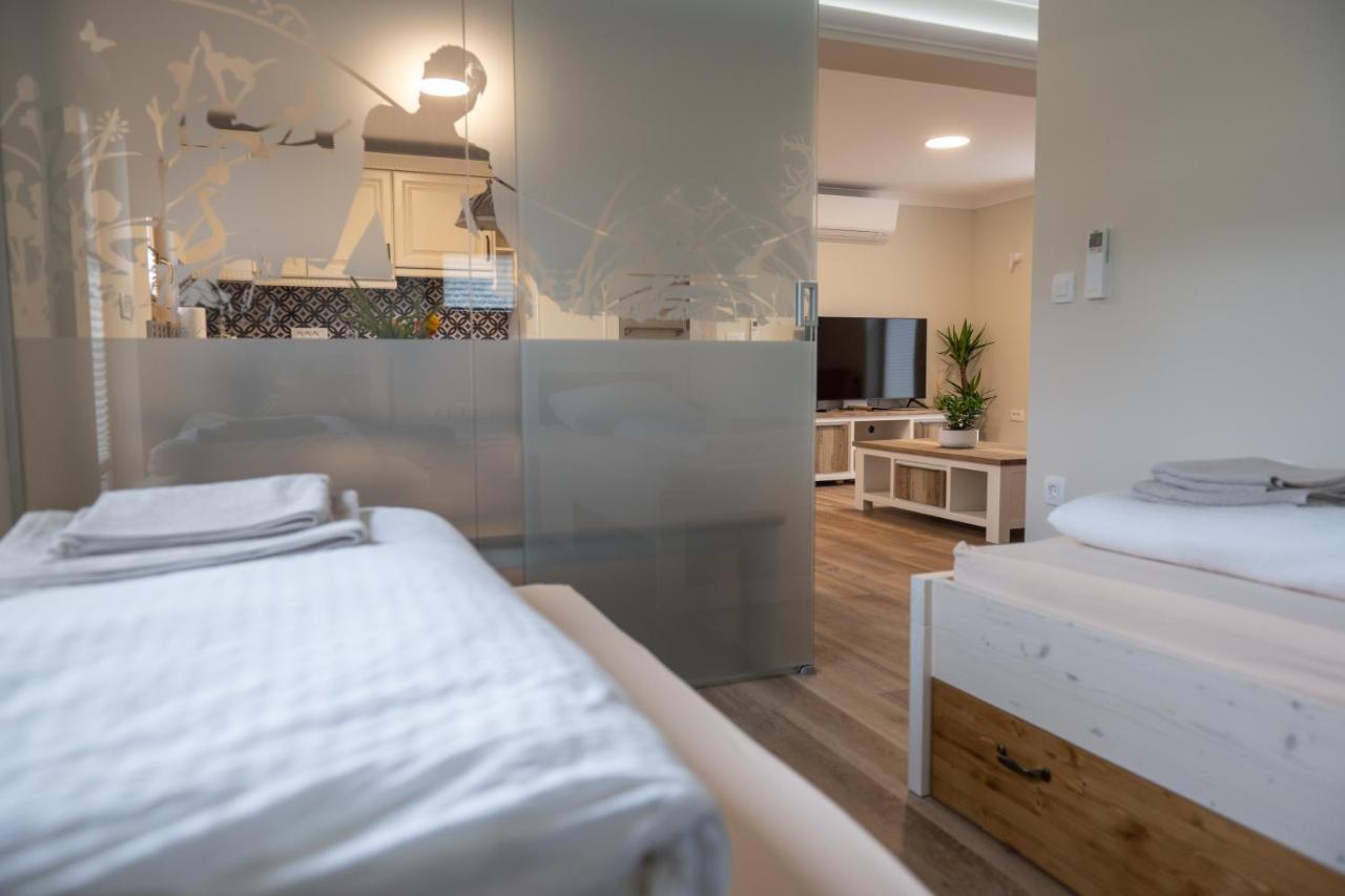 Holiday Home Virida, App Leopold III Ivancna Gorica Esterno foto