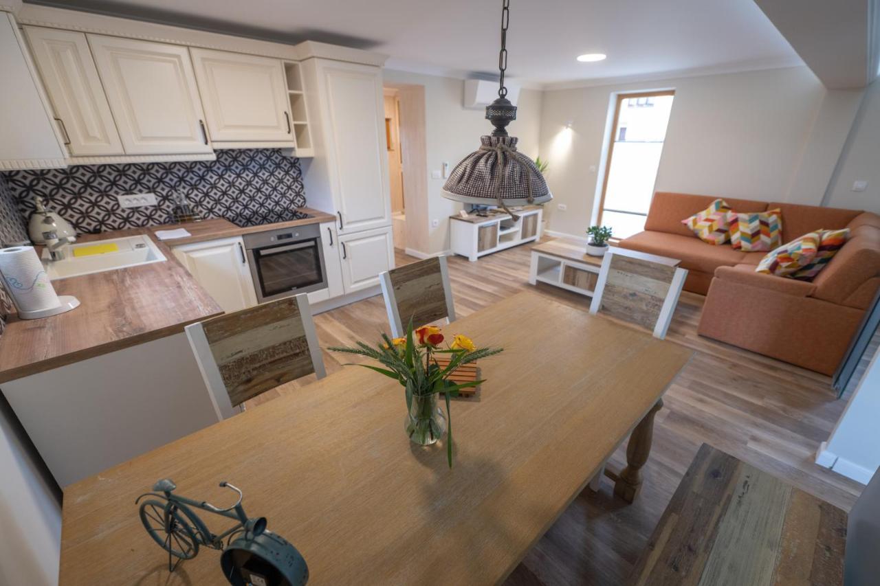 Holiday Home Virida, App Leopold III Ivancna Gorica Esterno foto